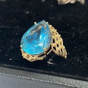 Vintage Aquarium 14KP filigree size 7 ring